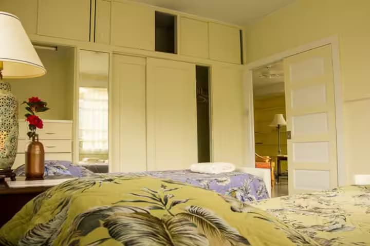 Second bedroom with plantation style charm